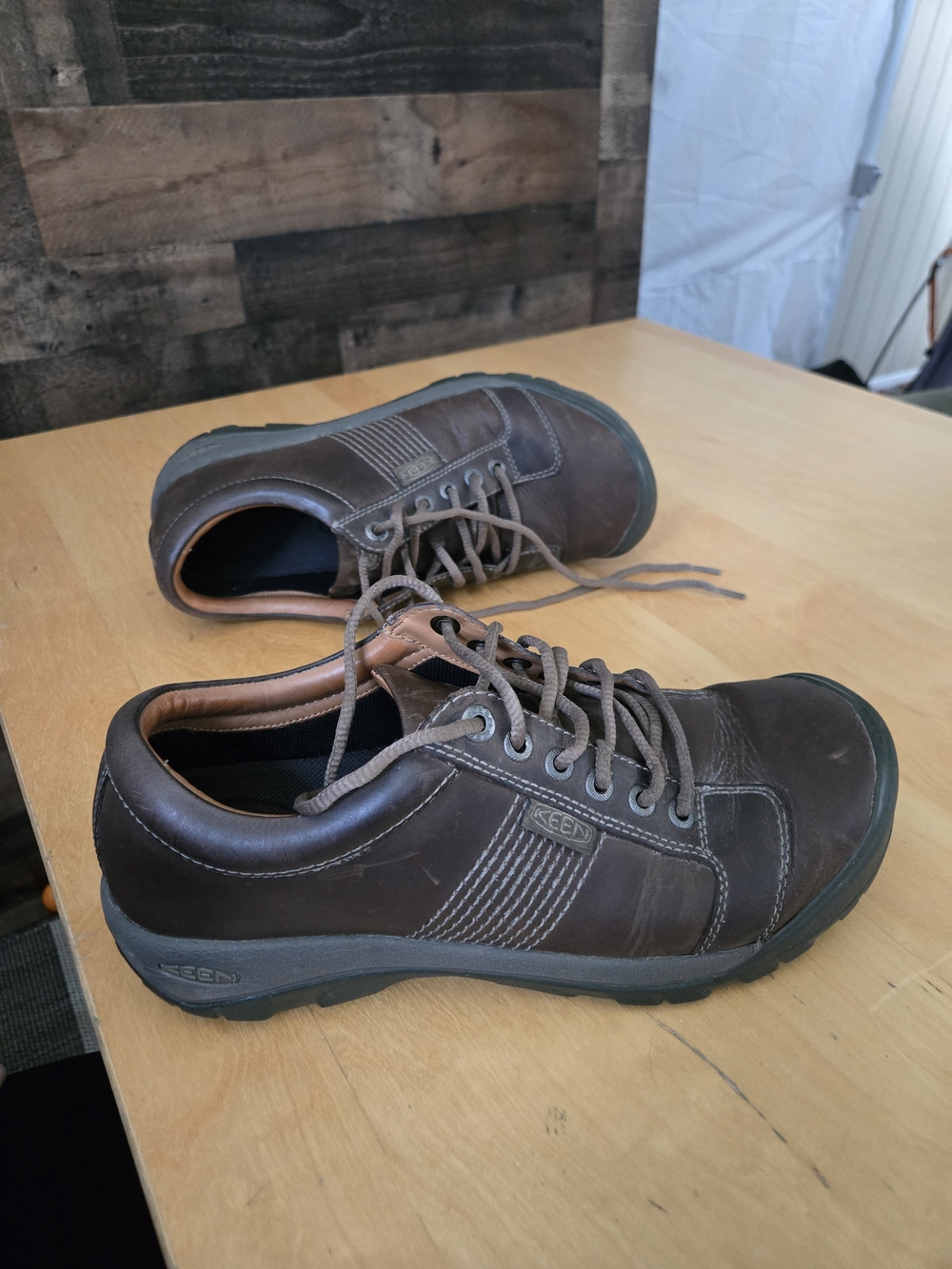 KEEN Austin Oxford 1019471 Mens 12 Brown Leather Comfort Casual Walking Shoes